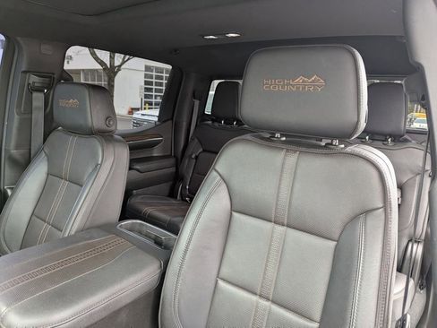 Used 2024 Chevrolet Silverado 1500 High Country w/ High Country Premium Package image 15