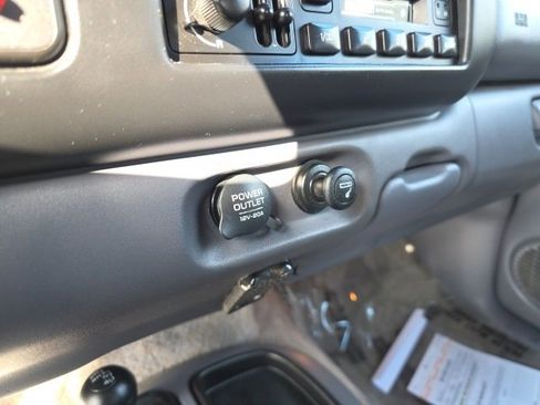 Used 1997 Dodge Dakota SLT image 21