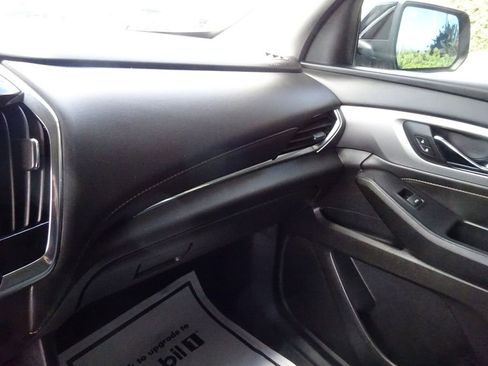 Certified 2021 Chevrolet Traverse LS image 31