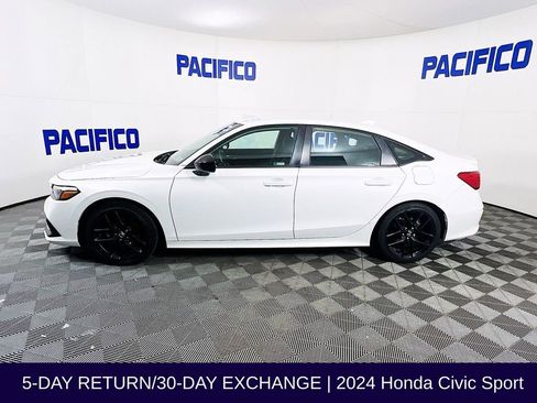 Used 2024 Honda Civic Sport image 4