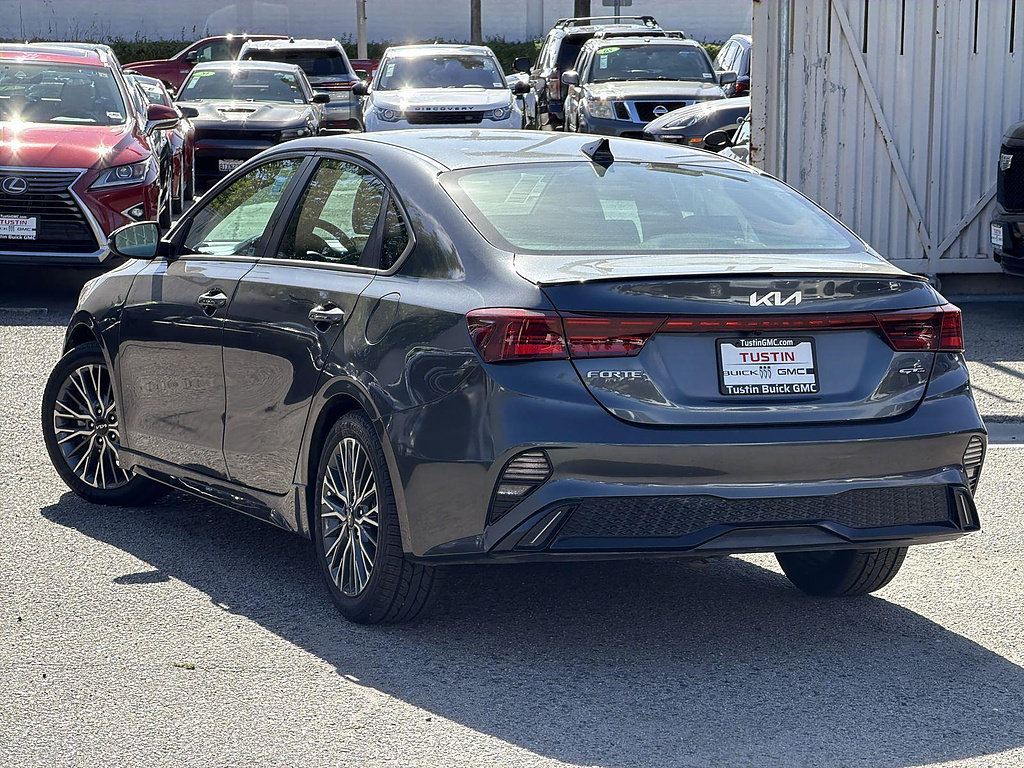 Used 2024 Kia Forte GT-Line w/ GT-Line Premium Package FWD image 7