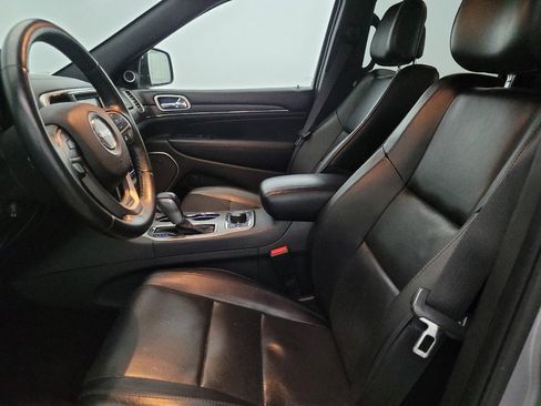 Used 2018 Jeep Grand Cherokee High Altitude image 17