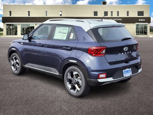 New 2026 Hyundai Venue SEL image 5