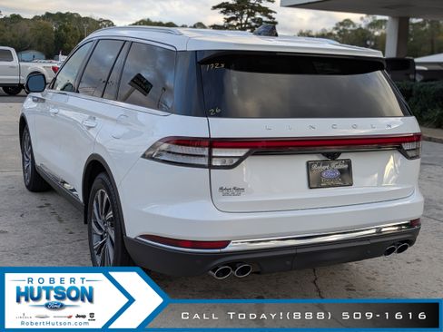 New 2026 Lincoln Aviator 2WD image 8