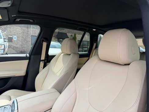 Used 2020 BMW X5 sDrive40i w/ Premium Package image 12