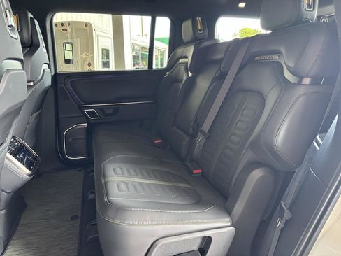 Used 2023 Rivian R1S Adventure AWD/4WD image 24