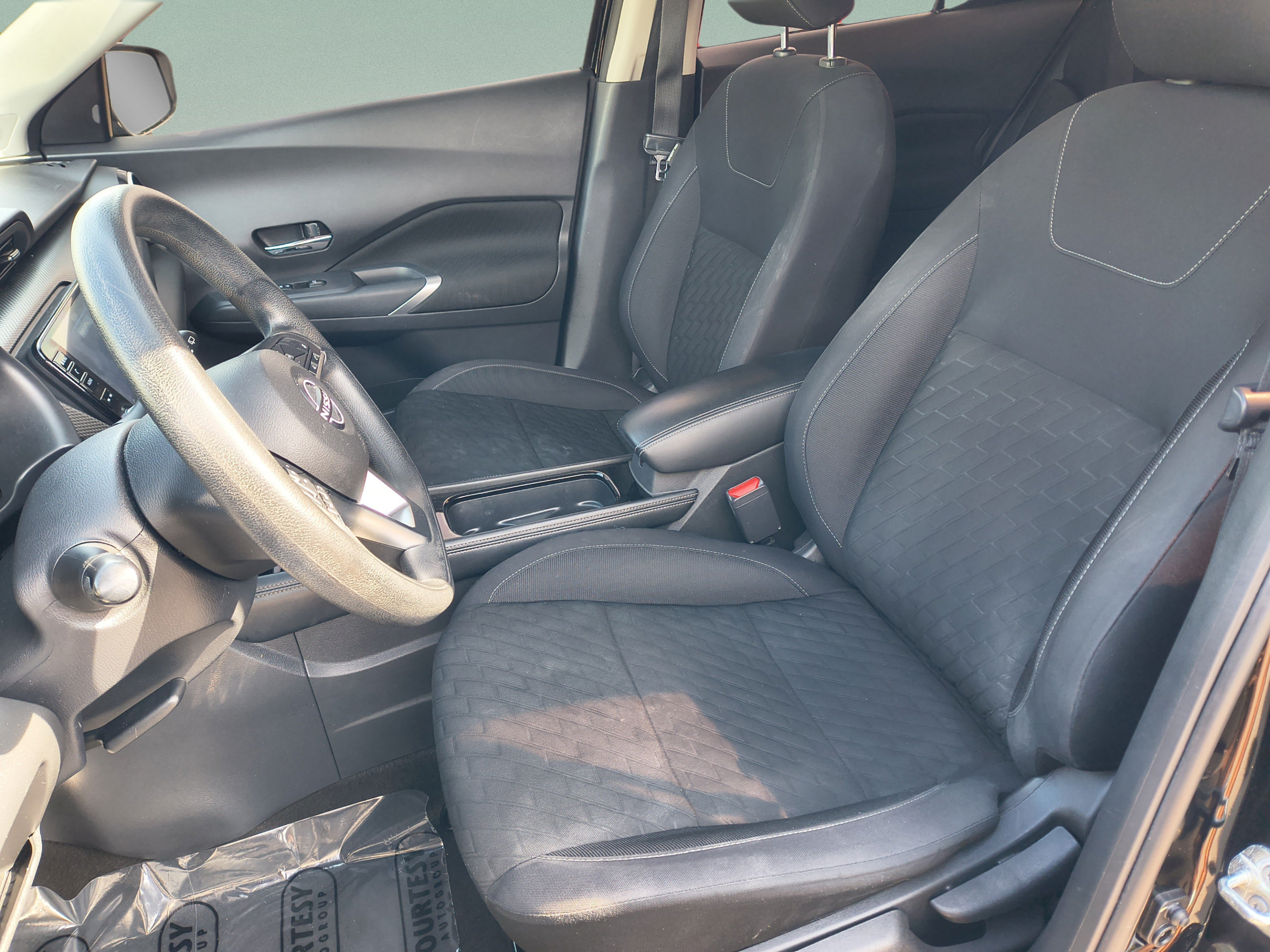 Certified 2023 Nissan Kicks SV FWD image 22