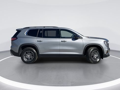 New 2026 GMC Acadia Elevation FWD image 2