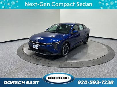 New 2025 Kia K4 EX