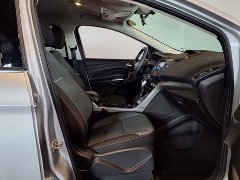 Used 2014 Ford Escape SE image 11