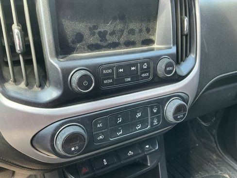 Used 2015 GMC Canyon SLE w/ SLE Convenience Package RWD image 26