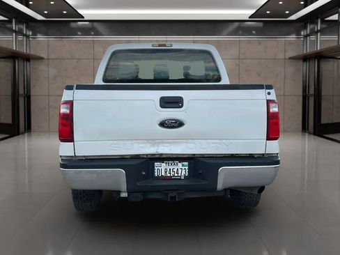 Used 2016 Ford F250 XL w/ Power Equipment Group image 17