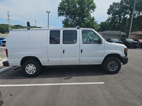 Used 2012 Ford E-350 and Econoline 350 Super Duty w/ PWR Group RWD image 2