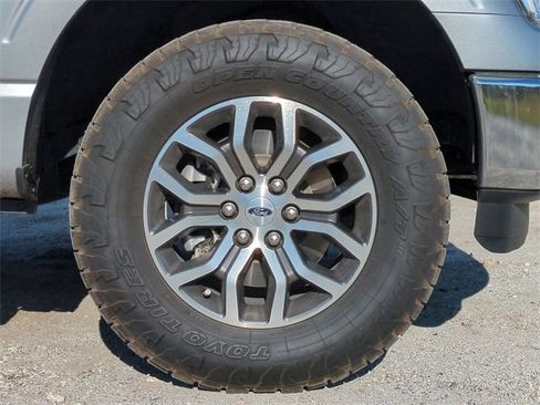 Certified 2022 Ford F150 Lariat w/ Trailer Tow Package image 11