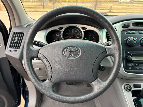 Used 2006 Toyota Highlander 2WD V6 image 13