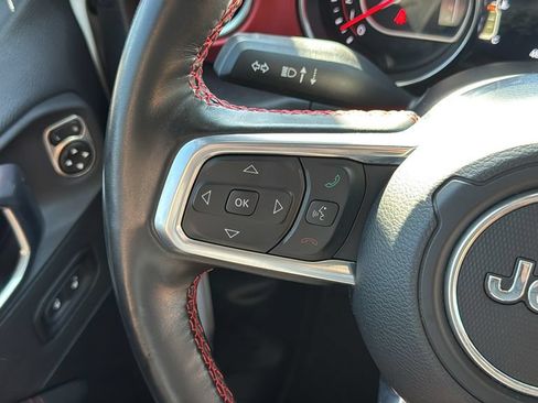 Used 2022 Jeep Gladiator Rubicon w/ LED Lighting Group AWD/4WD image 26