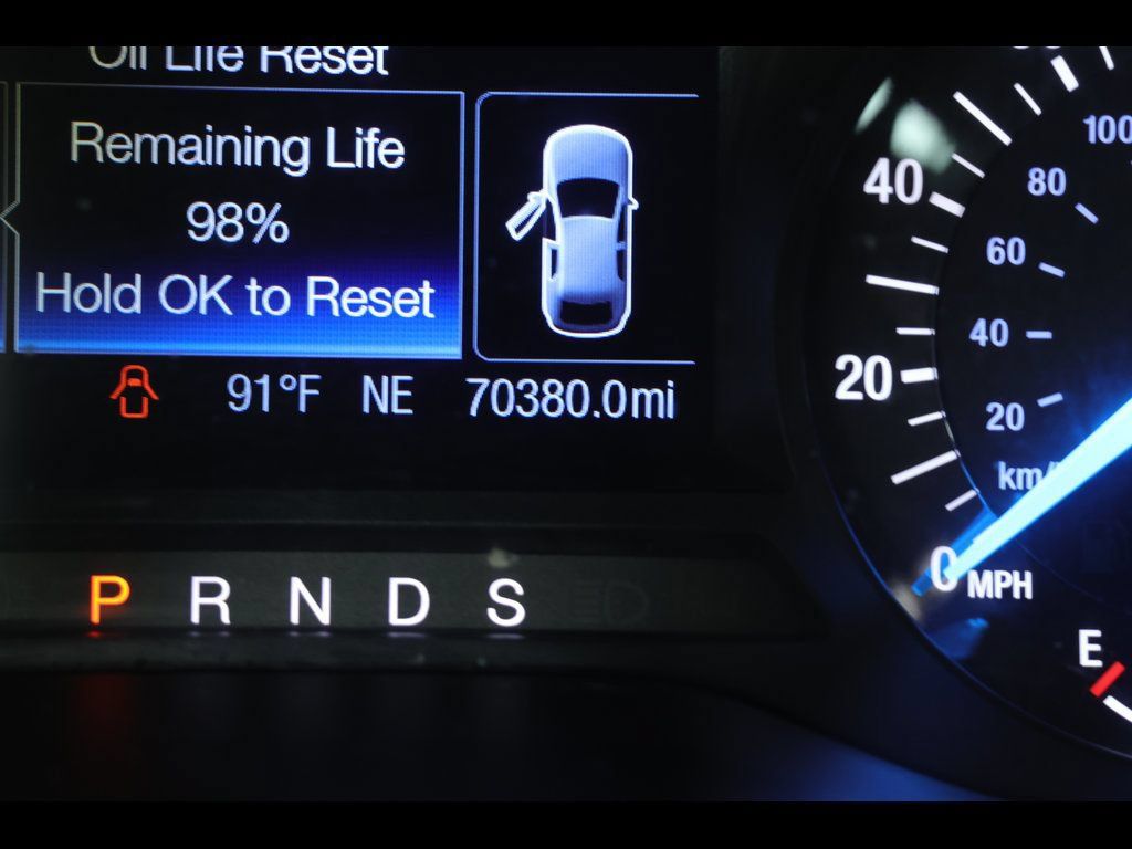 Used 2016 Ford Edge SE FWD image 19
