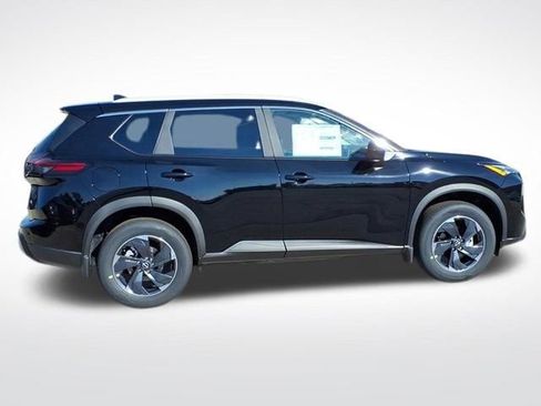 New 2026 Nissan Rogue SV w/ SV Premium Package image 8