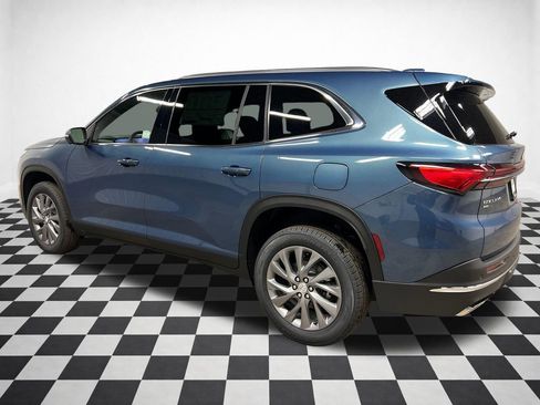 New 2026 Buick Enclave Preferred image 6
