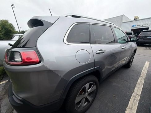 Used 2021 Jeep Cherokee Limited AWD/4WD image 13