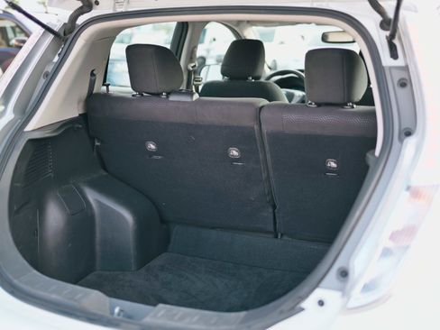 Used 2015 Nissan Leaf SV w/ LED & Quick Charge Package image 14