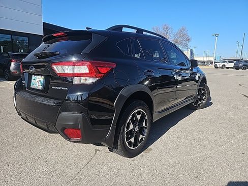 Used 2018 Subaru Crosstrek 2.0i Premium w/ Eyesight System image 24