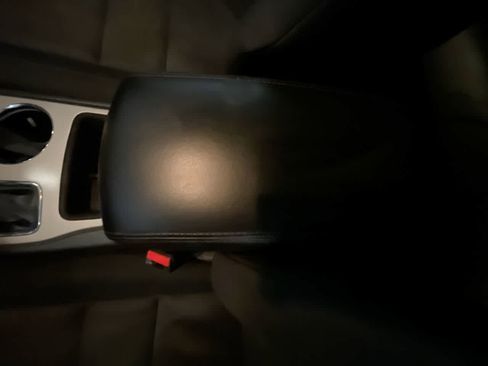 Used 2017 Jeep Grand Cherokee Laredo w/ Quick Order Package 23E image 21