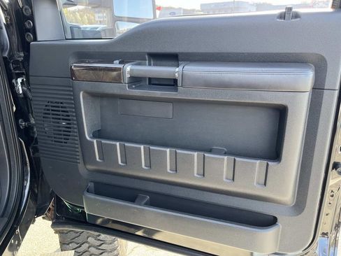 Used 2016 Ford F250 Platinum w/ FX4 Off-Road Package image 21