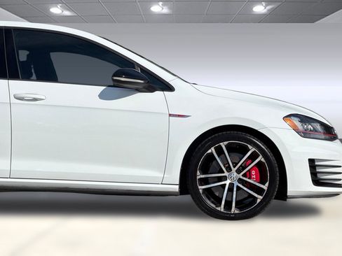 Used 2017 Volkswagen GTI Sport FWD image 34