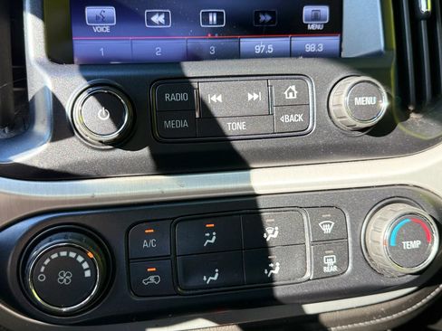 Used 2015 GMC Canyon SLE RWD image 33