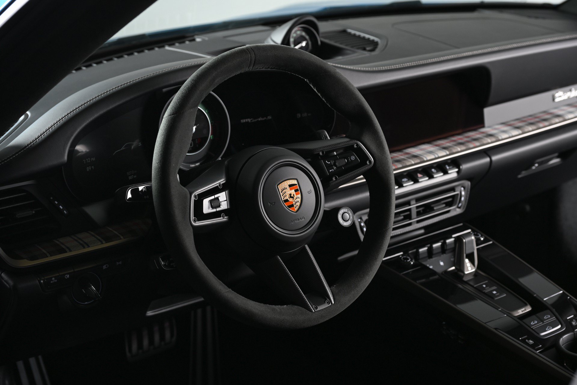 Used 2025 Porsche 911 Turbo S AWD/4WD image 17