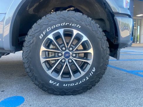 Used 2020 Ford F150 XLT w/ Equipment Group 302A Luxury AWD/4WD image 17
