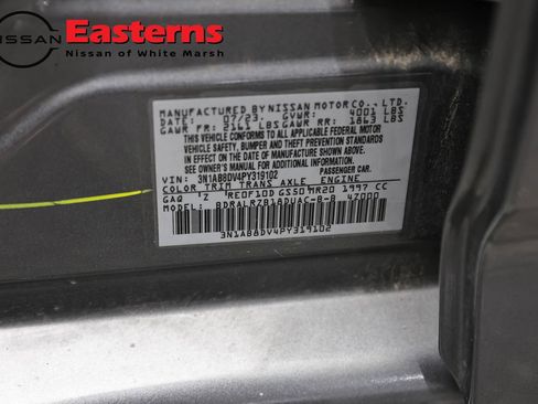 Used 2023 Nissan Sentra SR w/ Midnight Edition Package FWD image 34
