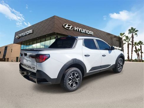 New 2025 Hyundai Santa Cruz XRT image 3
