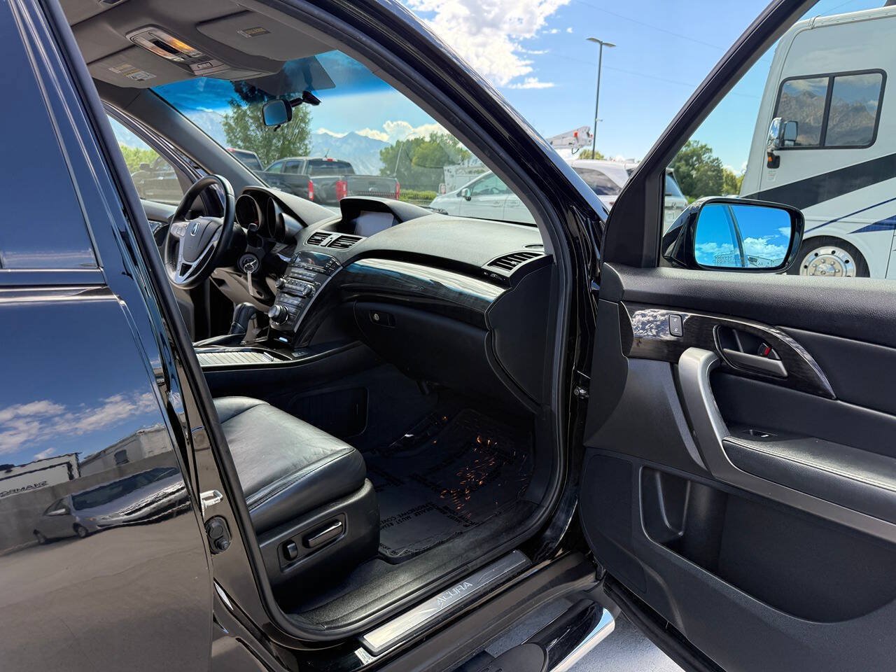 Used 2007 Acura MDX w/ Tech & Entertainment Pkg AWD/4WD image 23