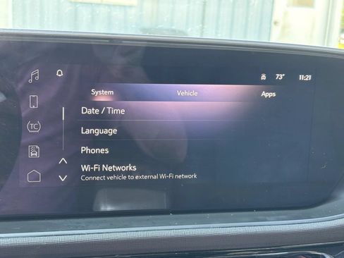Used 2025 Buick Envista Avenir FWD image 60