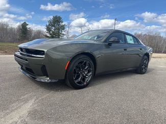 New 2026 Dodge Charger R/T w/ Driver Convenience Group AWD/4WD 360° Tour