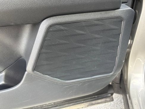 Used 2022 Lexus UX 200 w/ Accessory Package (Z1) FWD image 27