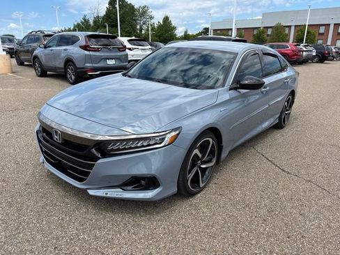 Used 2022 Honda Accord Sport image 1