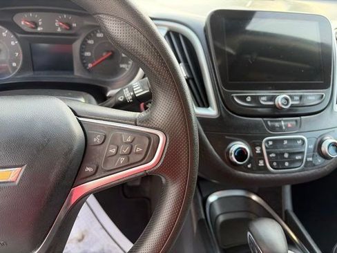 Used 2023 Chevrolet Malibu LT w/ Driver Confidence Package FWD image 18