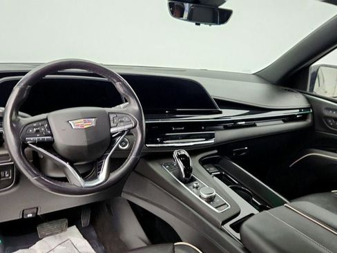 Used 2021 Cadillac Escalade Sport image 13