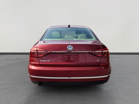 Used 2017 Volkswagen Passat 1.8T SE image 4
