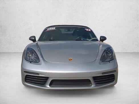 Used 2022 Porsche 718 Boxster image 2