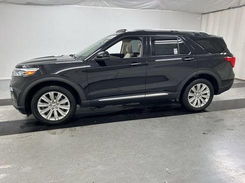 Used 2020 Ford Explorer Limited AWD/4WD image 6