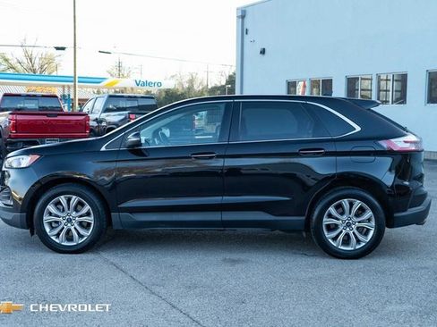 Used 2022 Ford Edge Titanium image 10