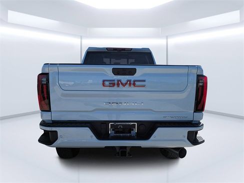 New 2026 GMC Sierra 3500 Denali w/ Denali Reserve Package image 4
