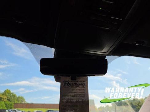 Used 2020 Toyota Highlander Platinum AWD/4WD image 12
