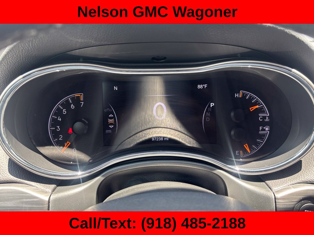 Used 2021 Jeep Grand Cherokee Limited AWD/4WD image 28