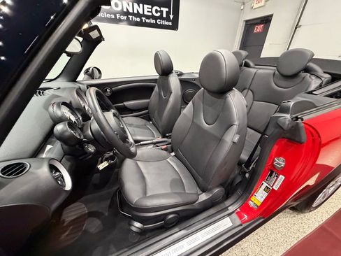 Used 2014 MINI Cooper Convertible FWD image 24