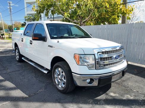 Used 2013 Ford F150 XLT w/ XLT Chrome Pkg image 1